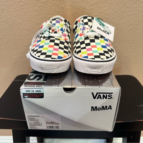 MoMA x ComfyCush Era \'Colorful Checkerboard\' Size 10